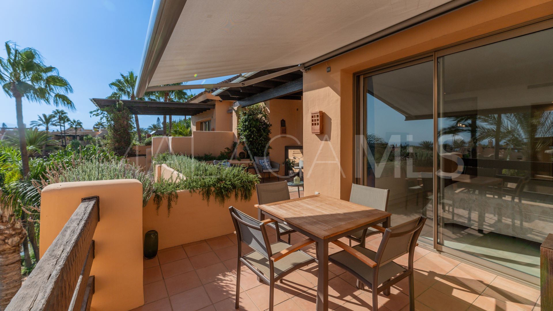 Appartement terrasse for sale in Mansion Club