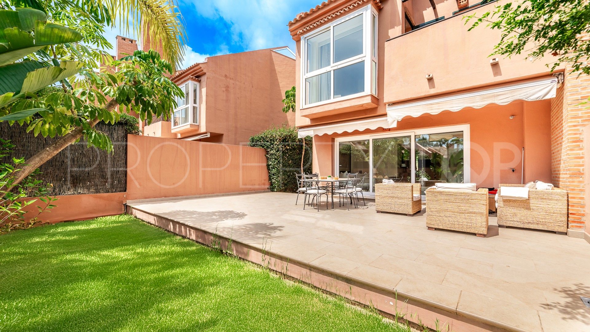 Buy Los Monteros 4 bedrooms semi detached house