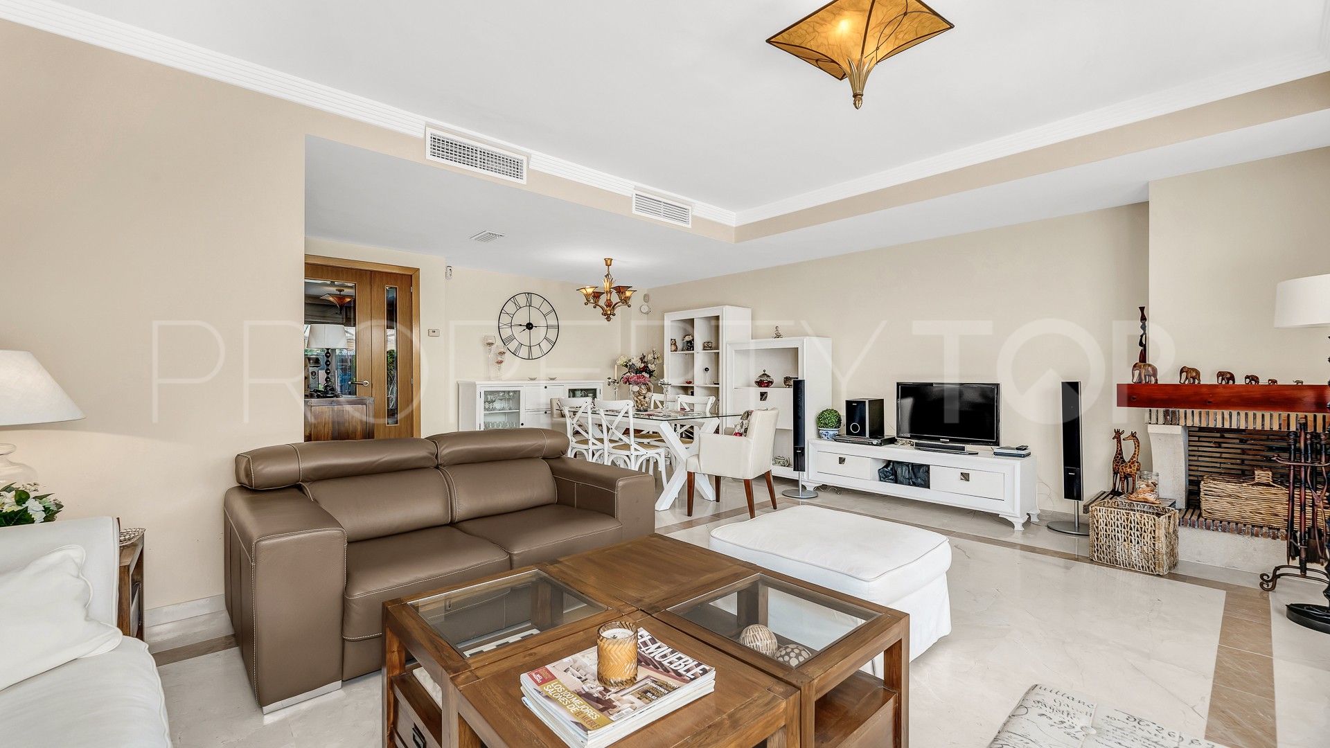 Buy Los Monteros 4 bedrooms semi detached house