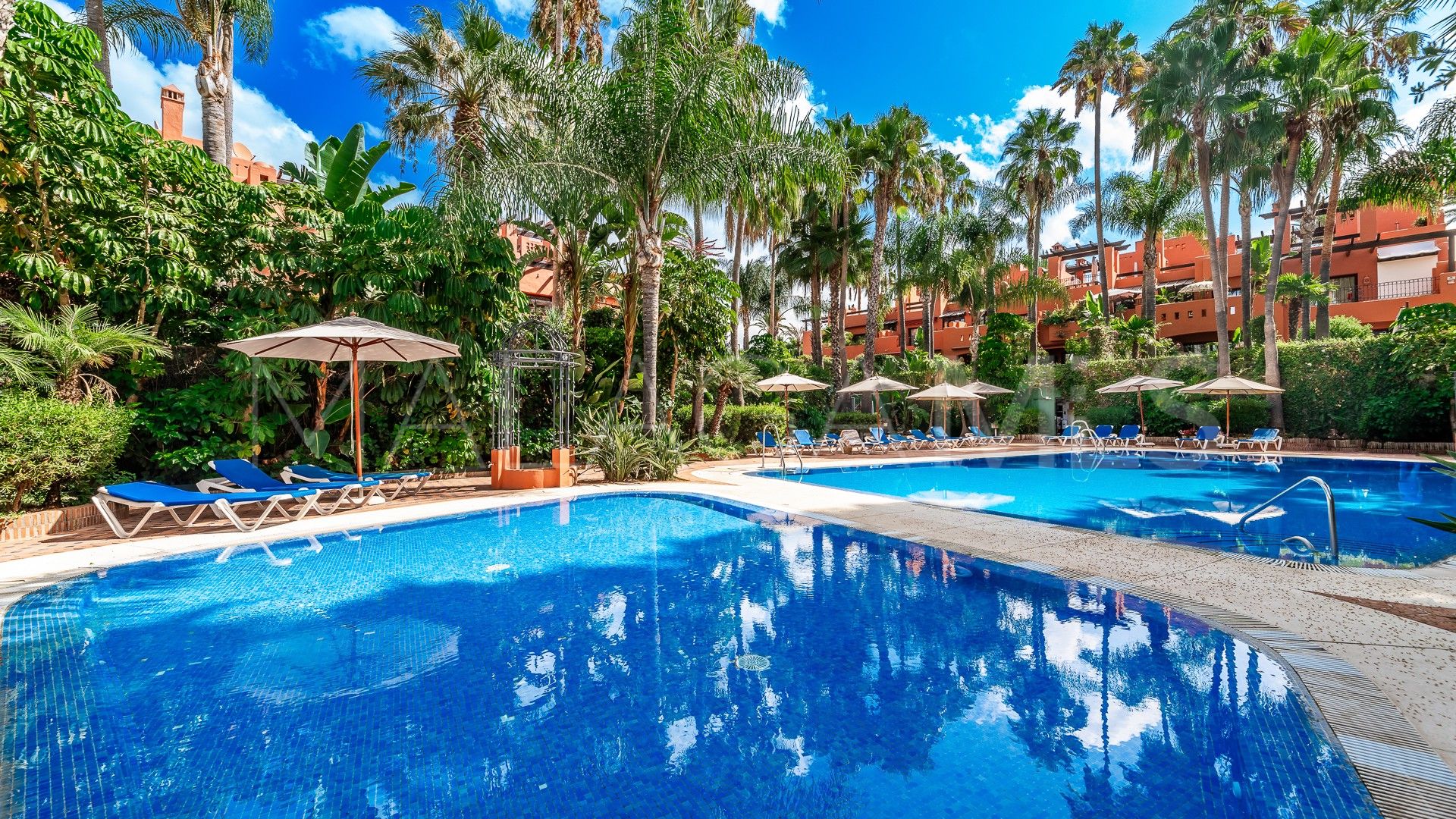 Doppelhaushälfte for sale in Monte Marbella Club