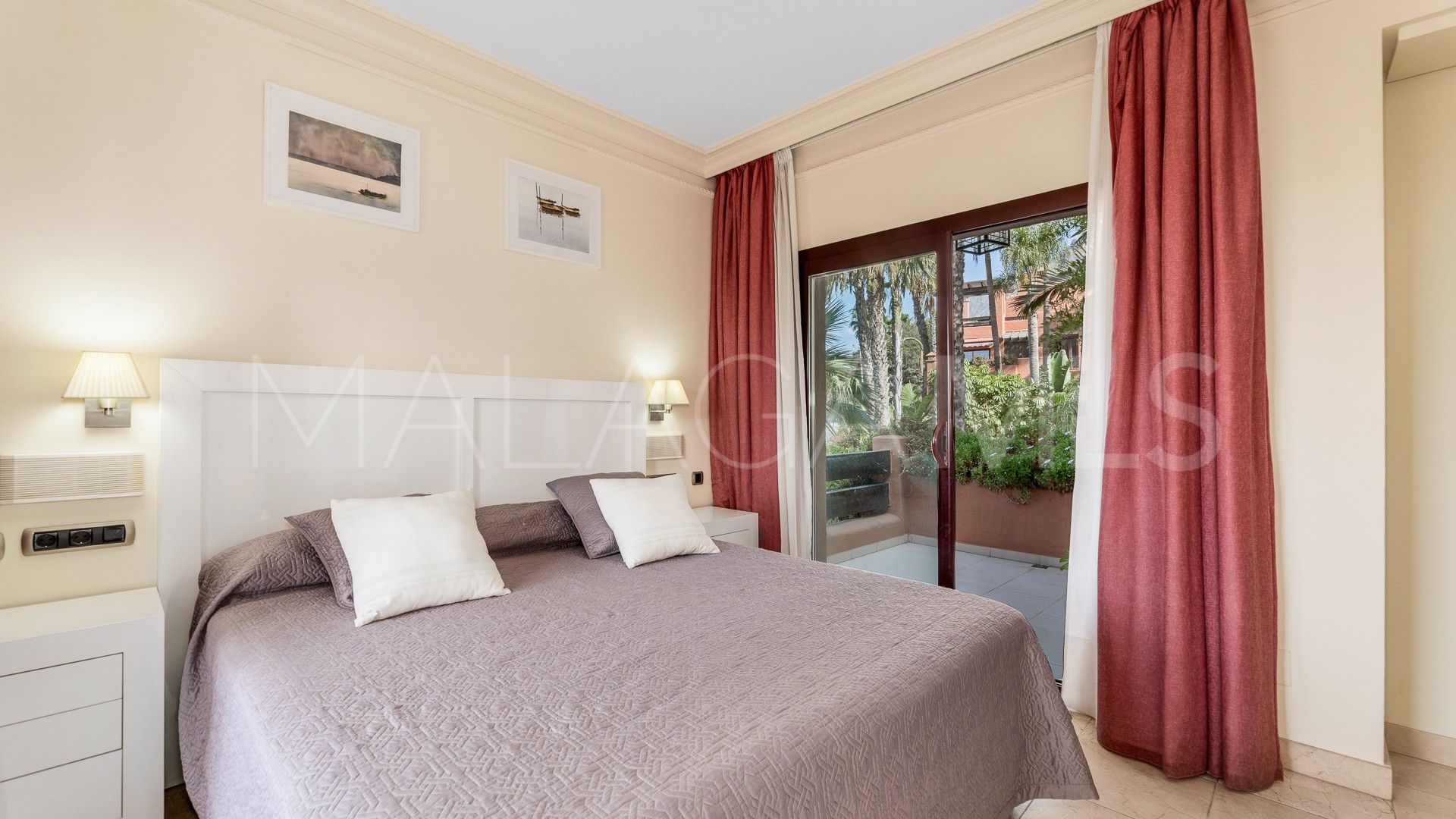 Doppelhaushälfte for sale in Monte Marbella Club