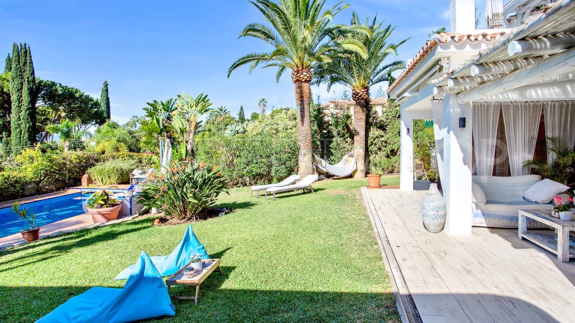 For sale villa in Marbesa with 6 bedrooms