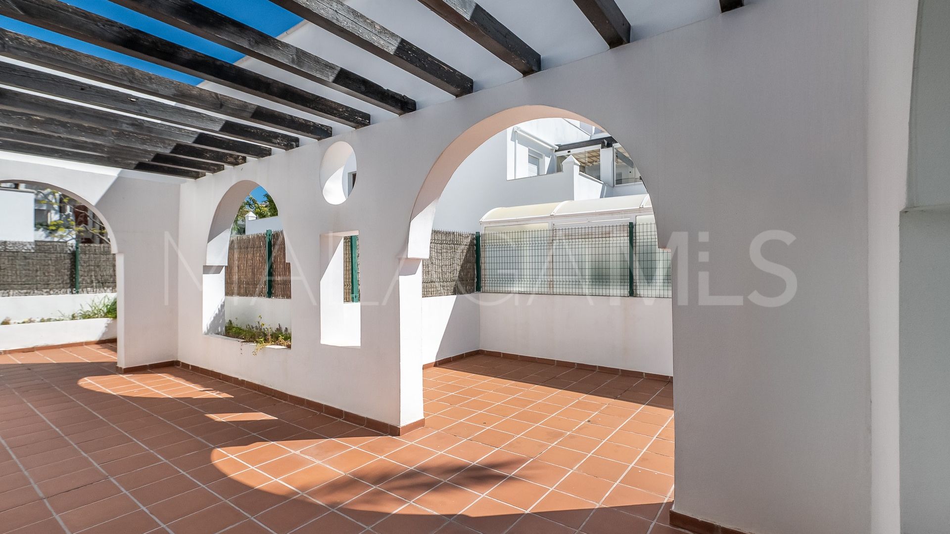 Apartamento with 2 bedrooms a la venta in Nueva Andalucia
