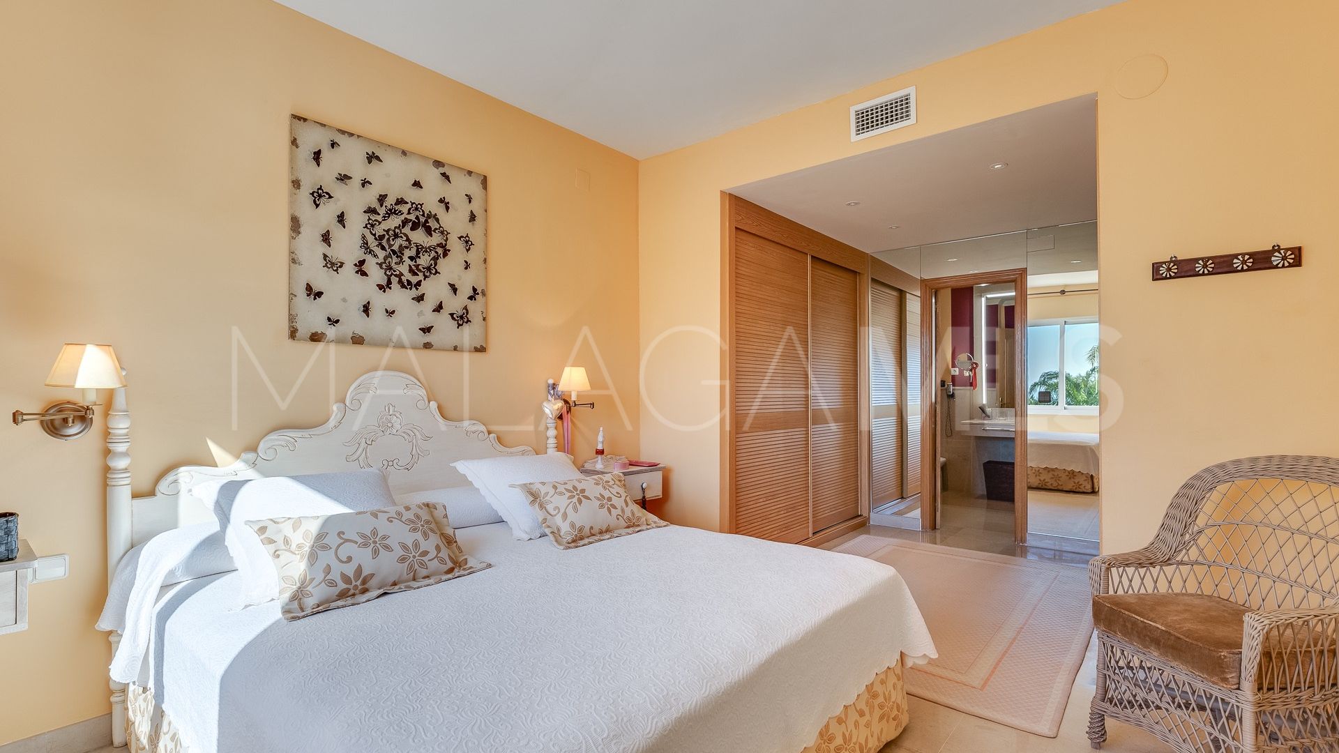 Se vende apartamento in Marbella Golden Mile de 3 bedrooms