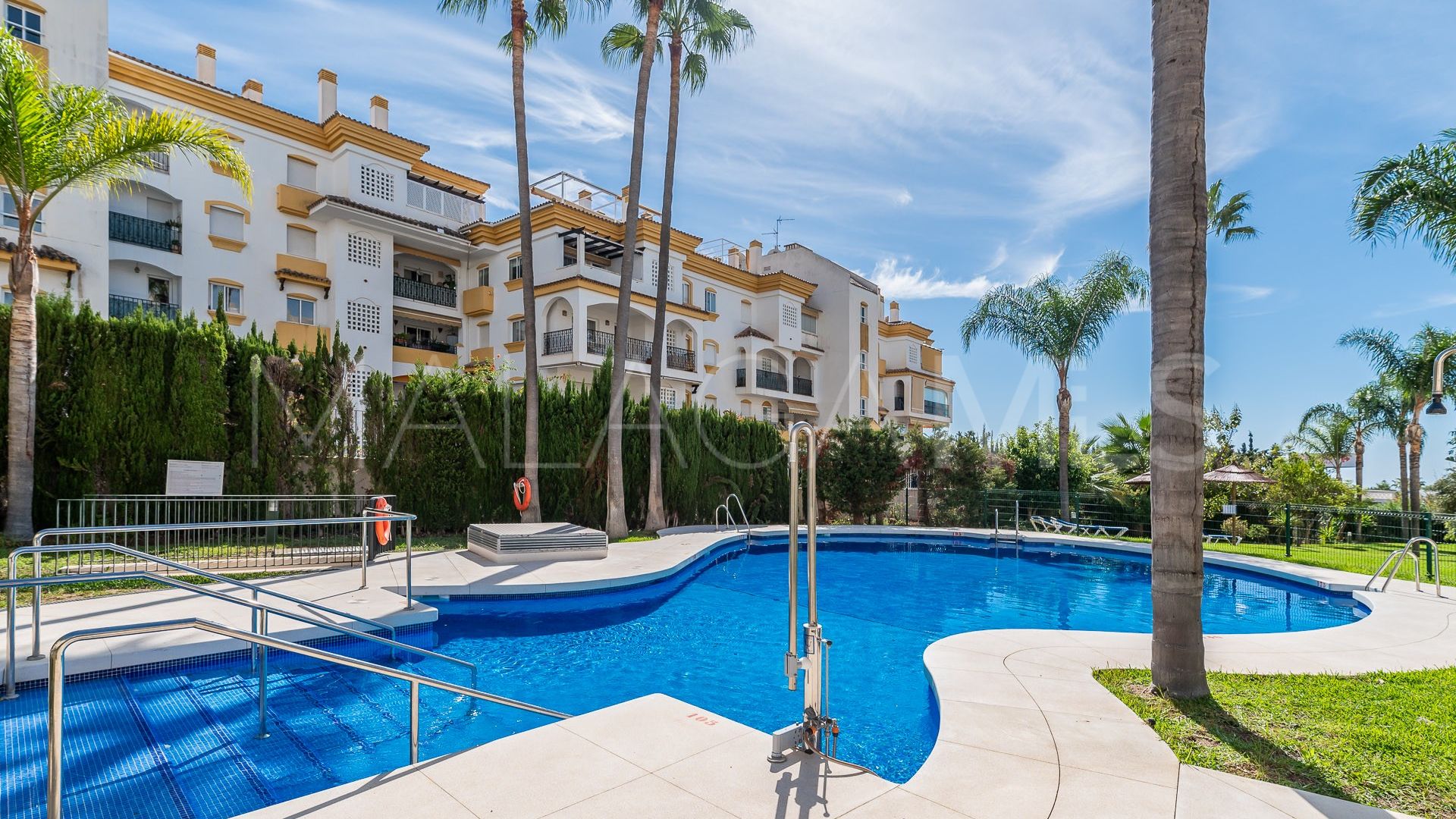 Se vende apartamento in Marbella Golden Mile de 3 bedrooms