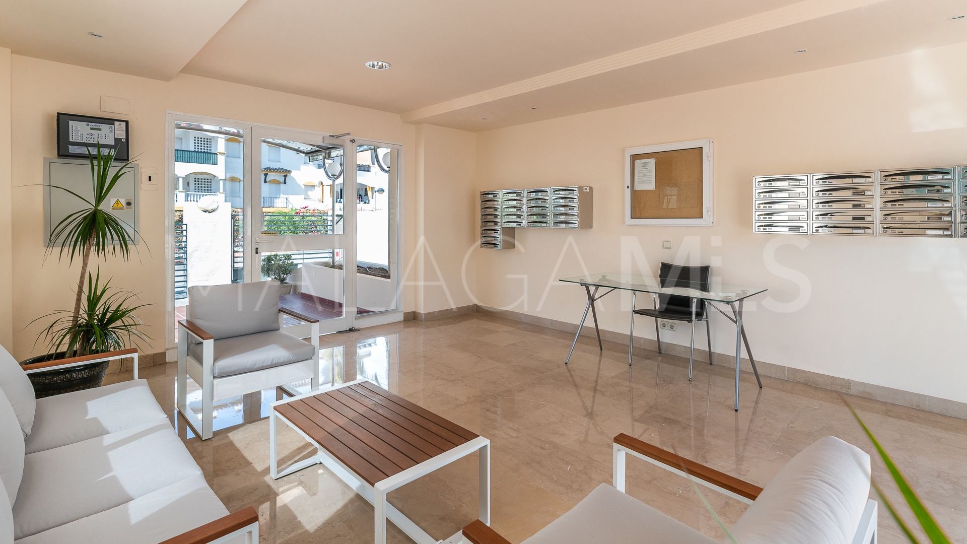 Se vende apartamento in Marbella Golden Mile de 3 bedrooms