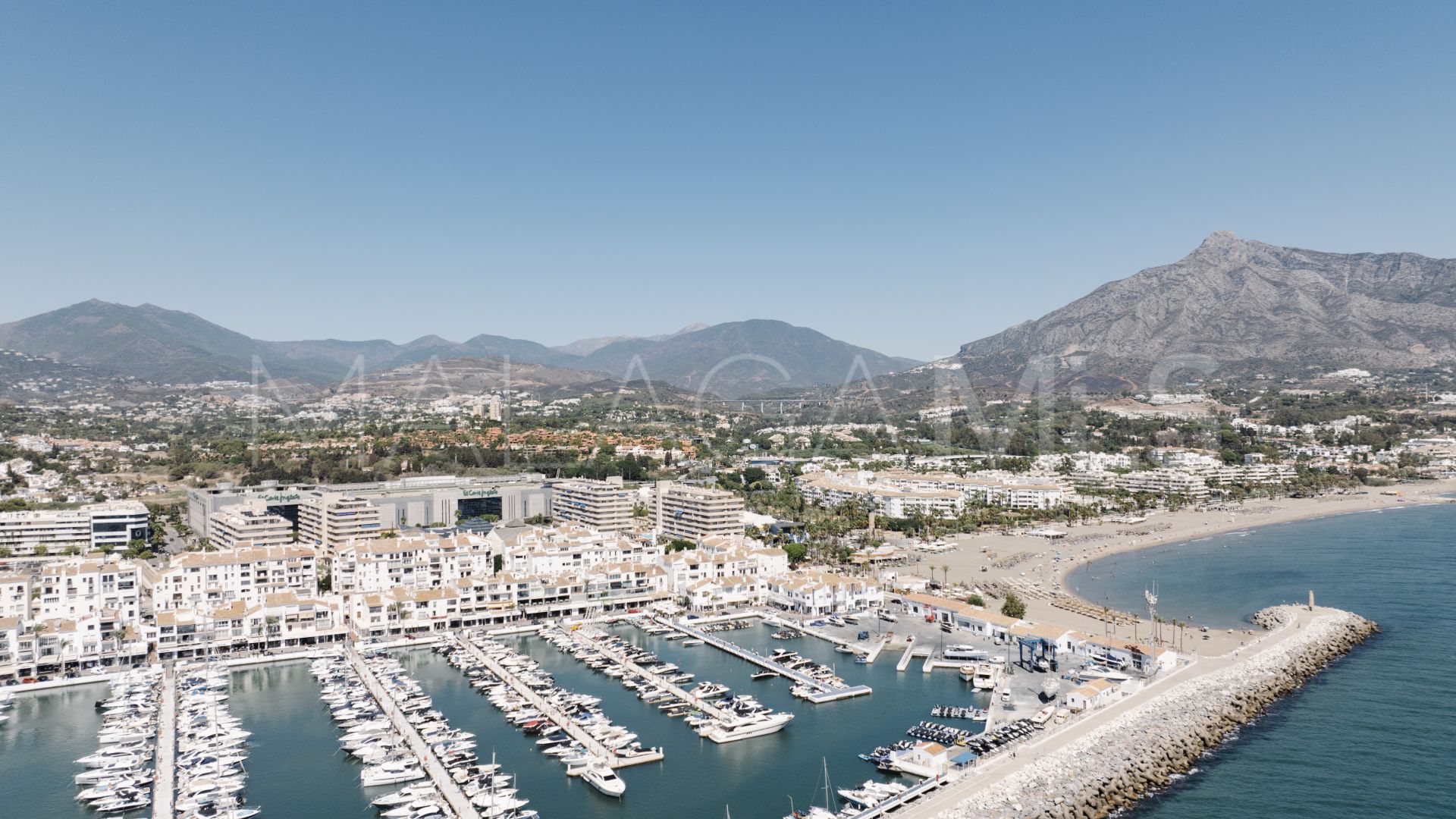 Apartment with 4 bedrooms for sale in Marbella - Puerto Banus