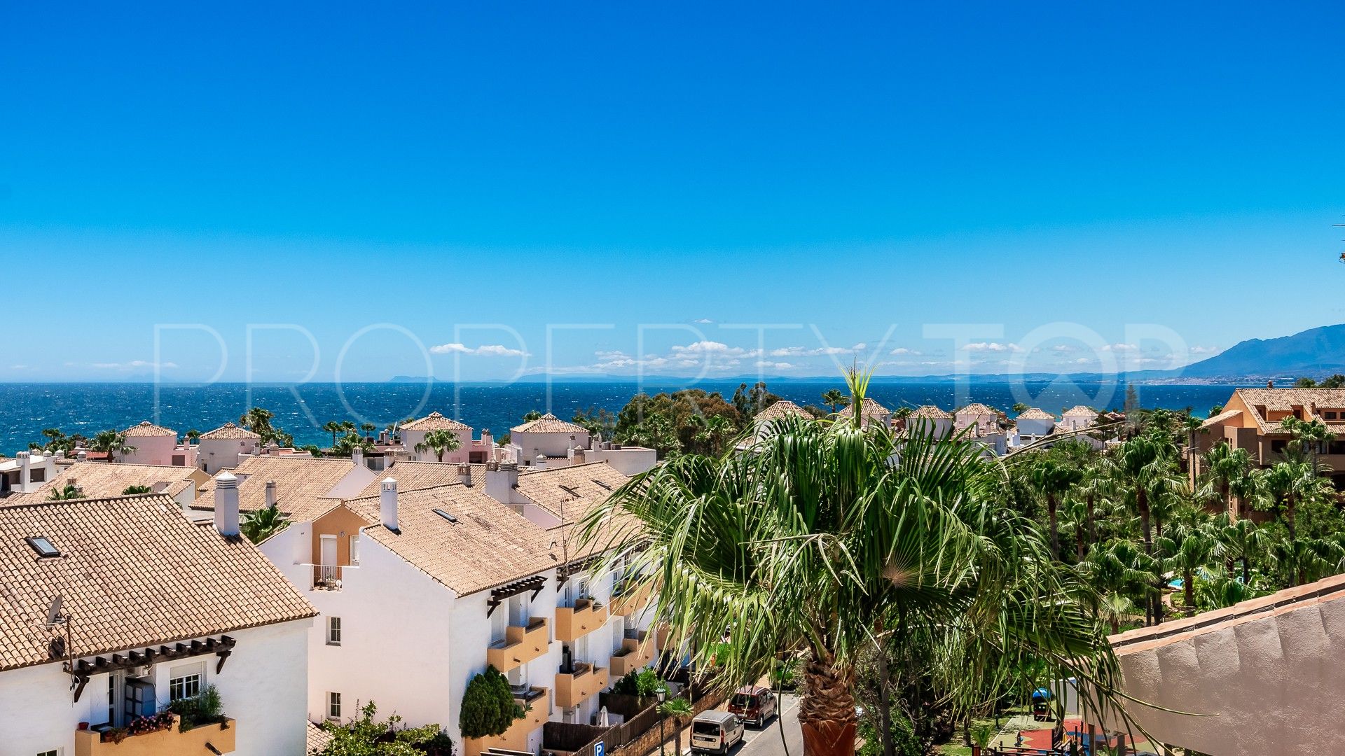 Apartamento en venta en Bahia de Marbella de 4 dormitorios