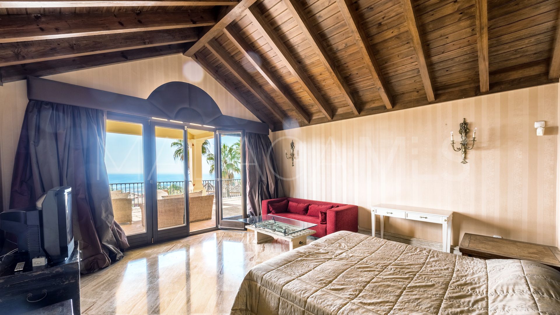 Villa for sale in Sierra Blanca