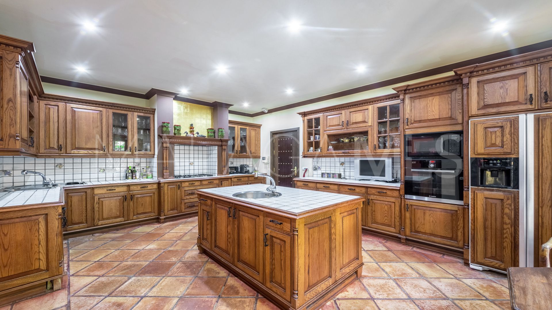 Villa for sale in Sierra Blanca