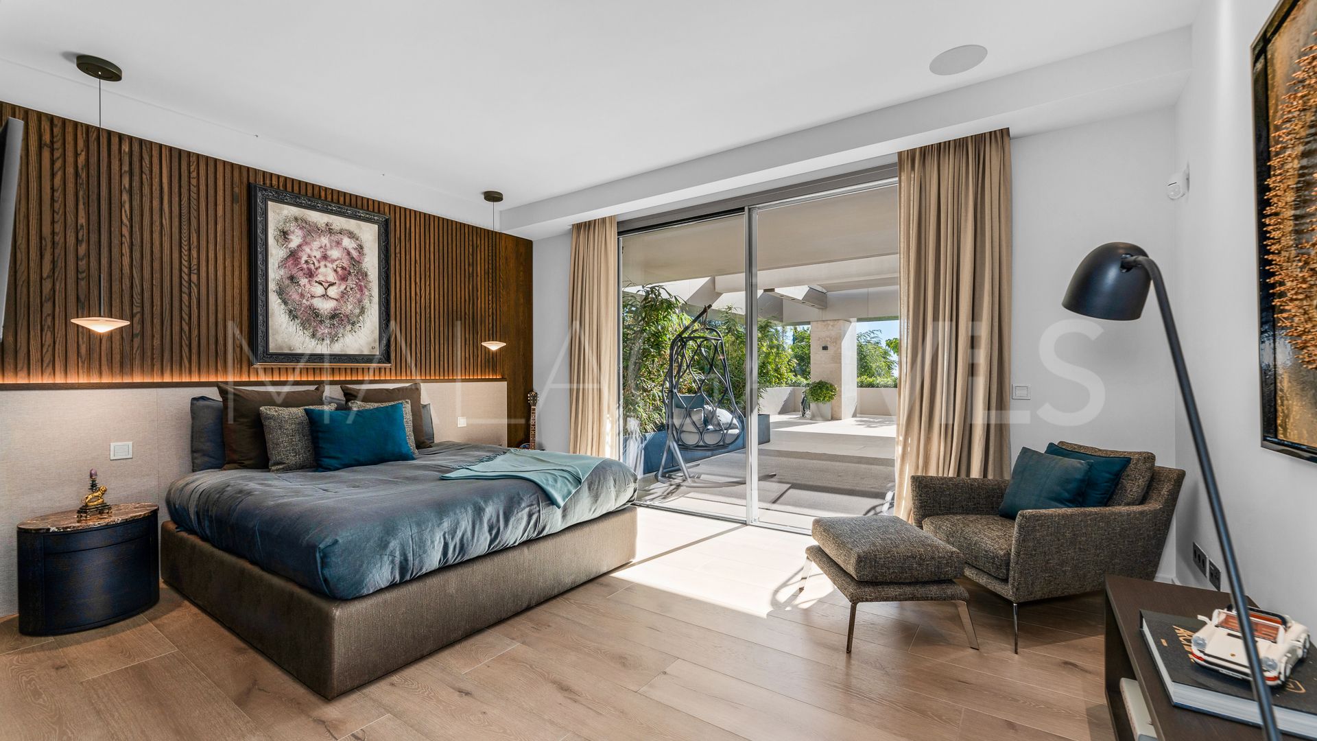 Villa for sale in Cascada de Camojan