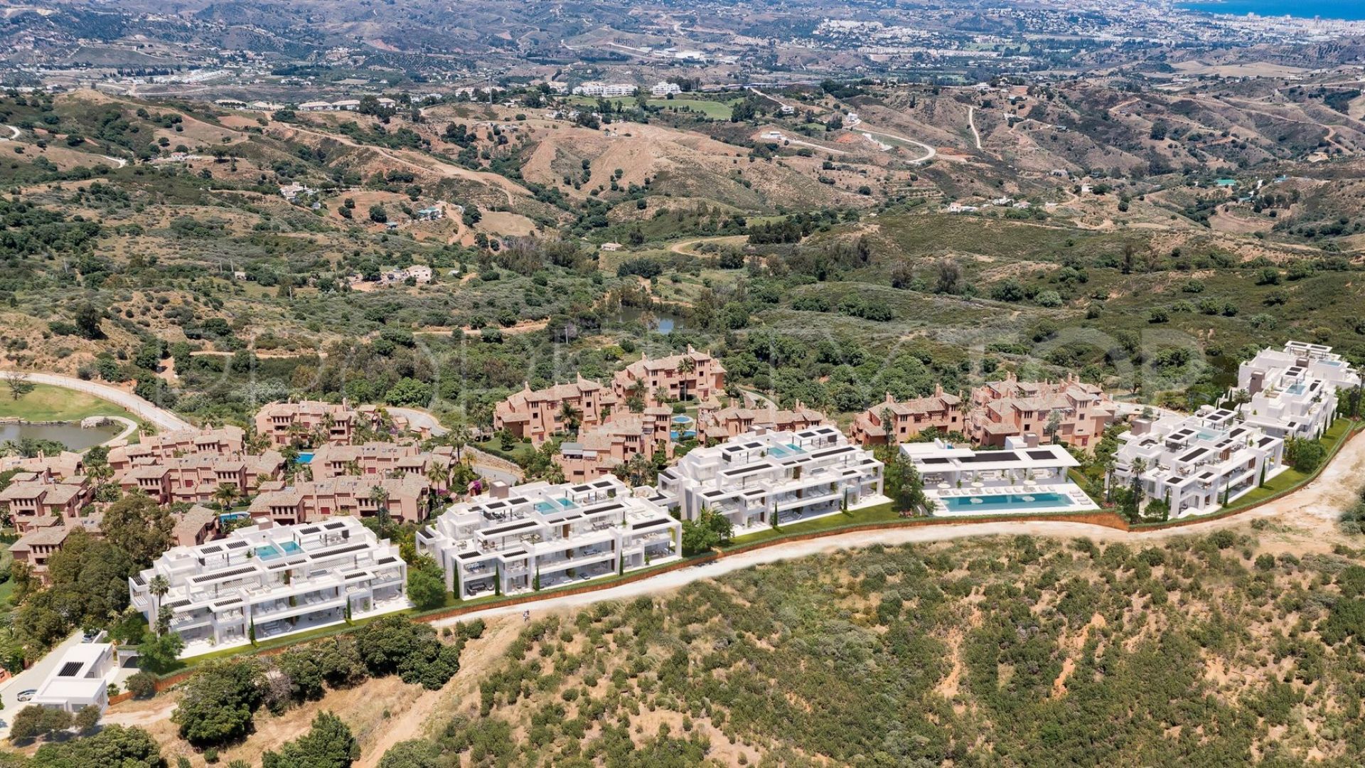 Altos de Elviria 3 bedrooms penthouse for sale