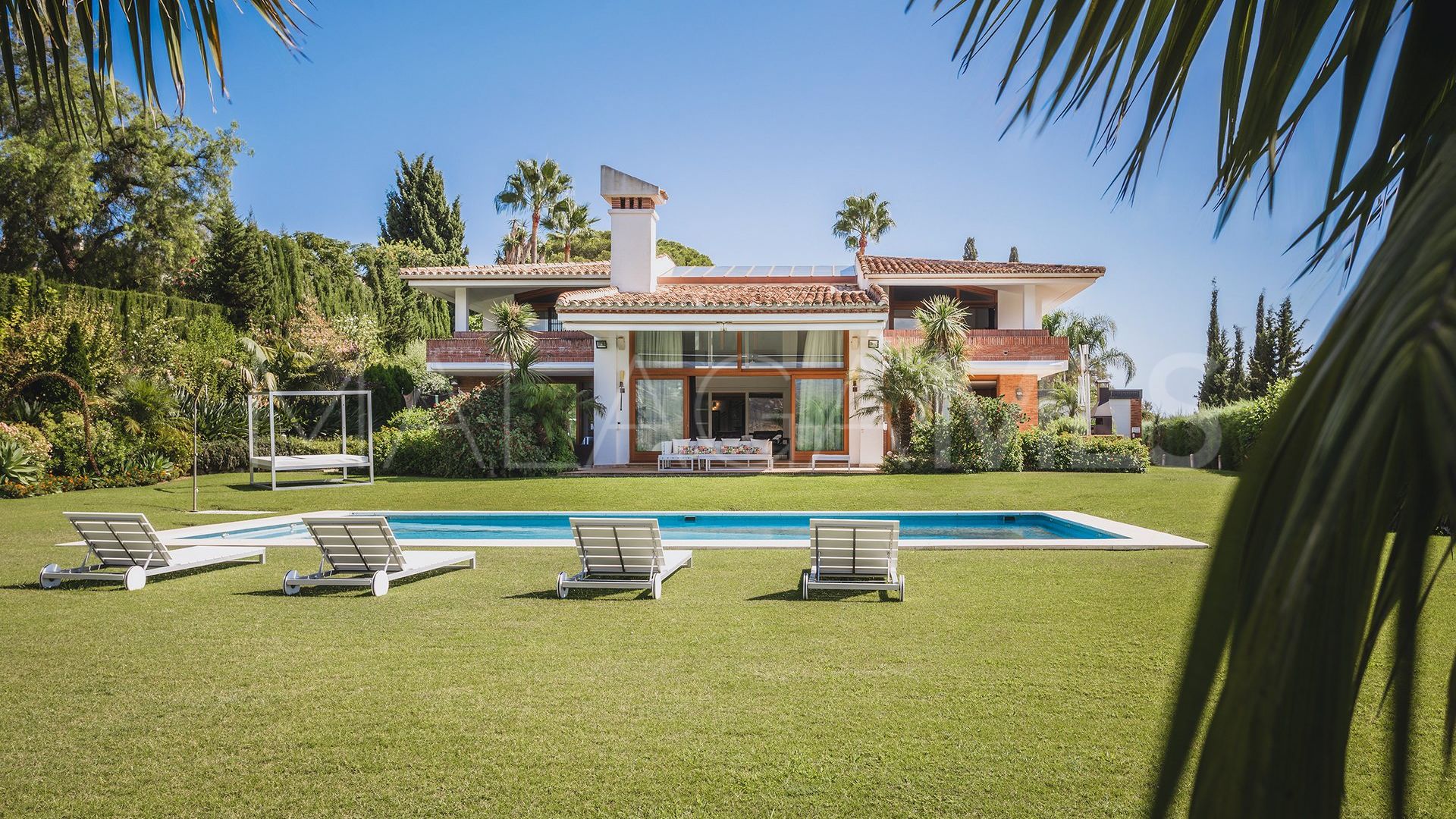 Villa for sale in Hacienda las Chapas