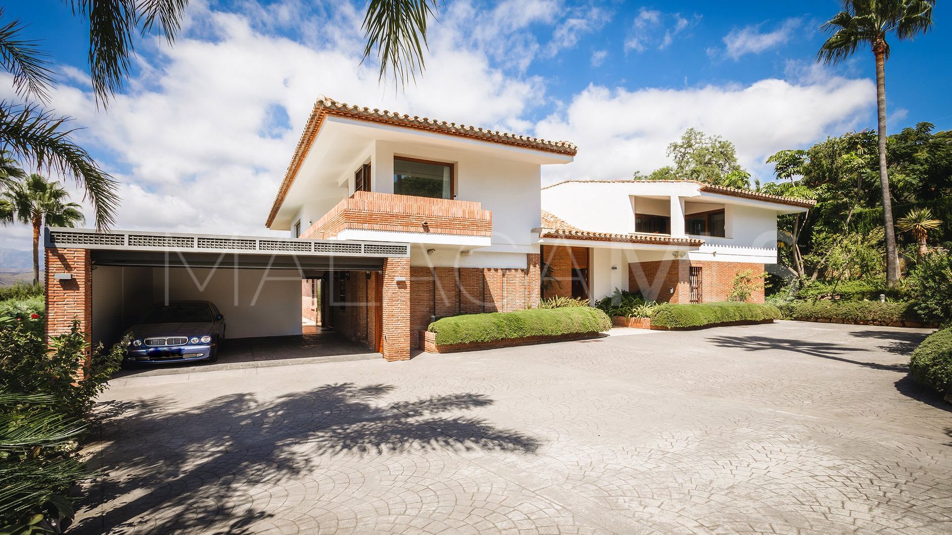 Villa for sale in Hacienda las Chapas