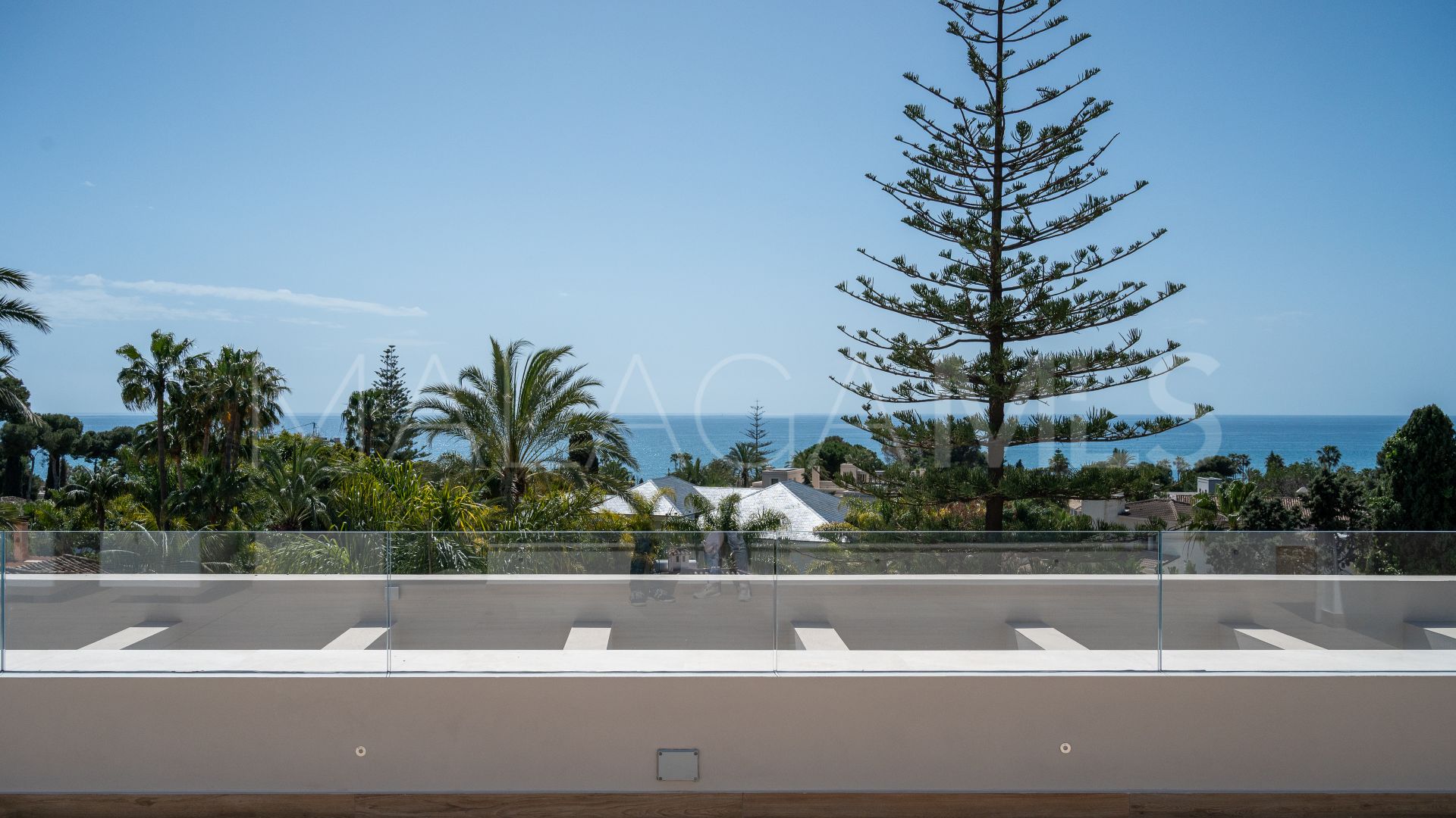 Los Monteros 5 bedrooms villa for sale