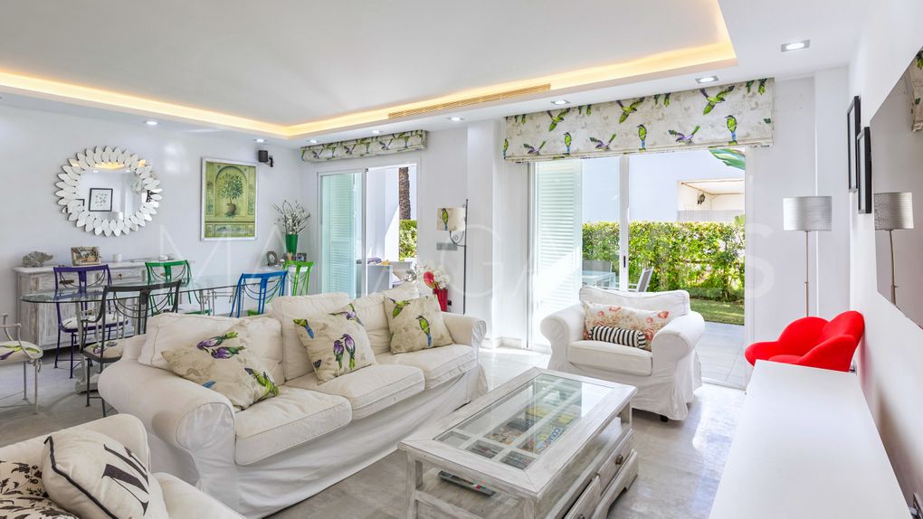 Adosado for sale de 3 bedrooms in Bahia de Marbella