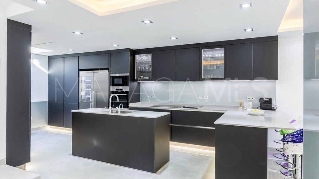 Adosado for sale de 3 bedrooms in Bahia de Marbella