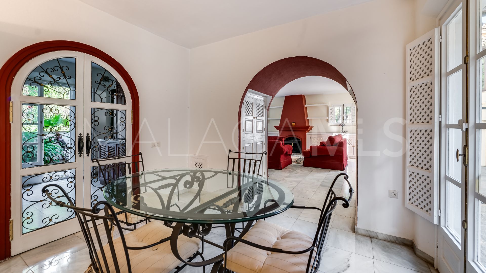 Se vende adosado in Golden Mile with 3 bedrooms