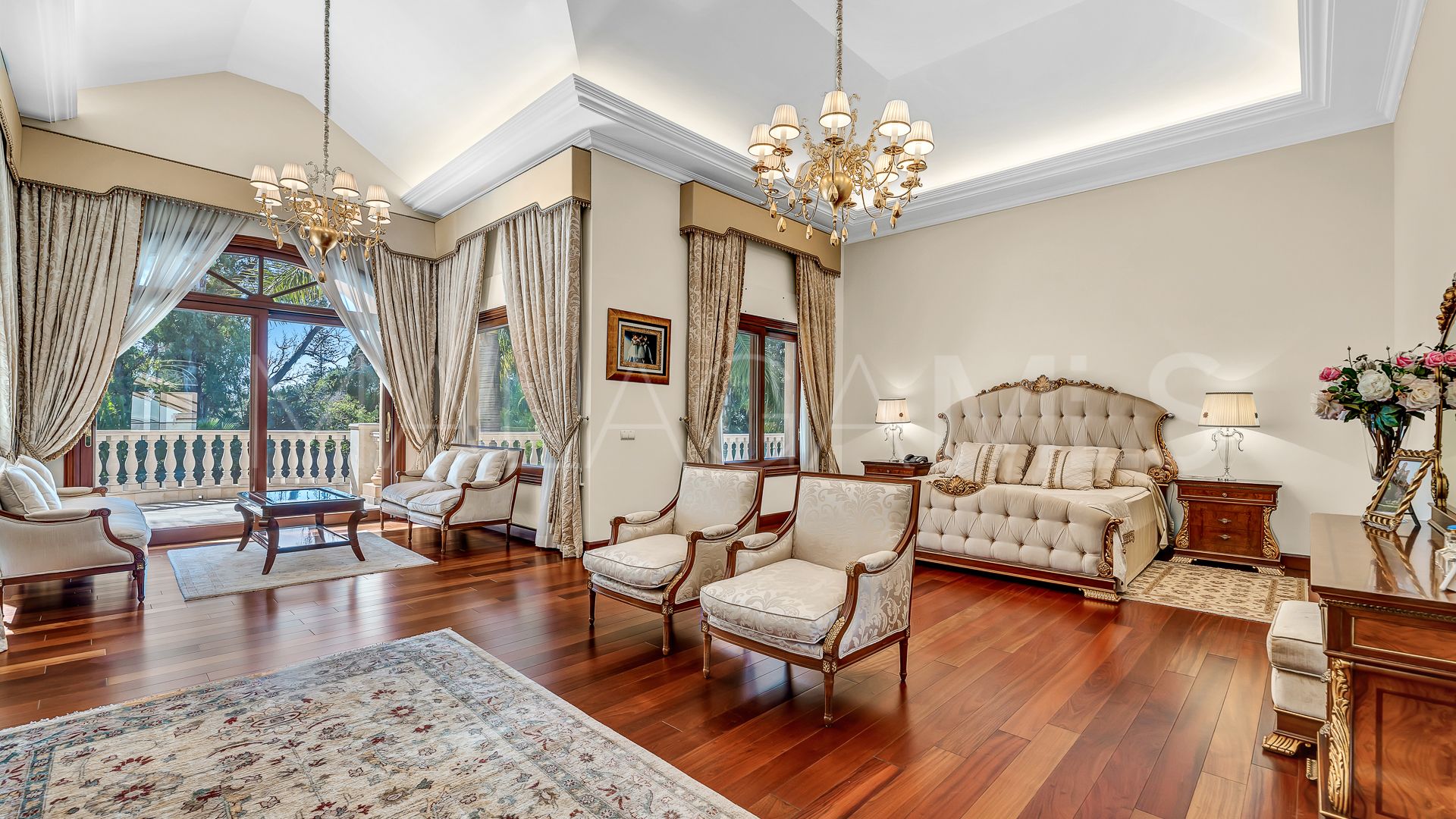 Guadalmina Baja, villa de 8 bedrooms for sale