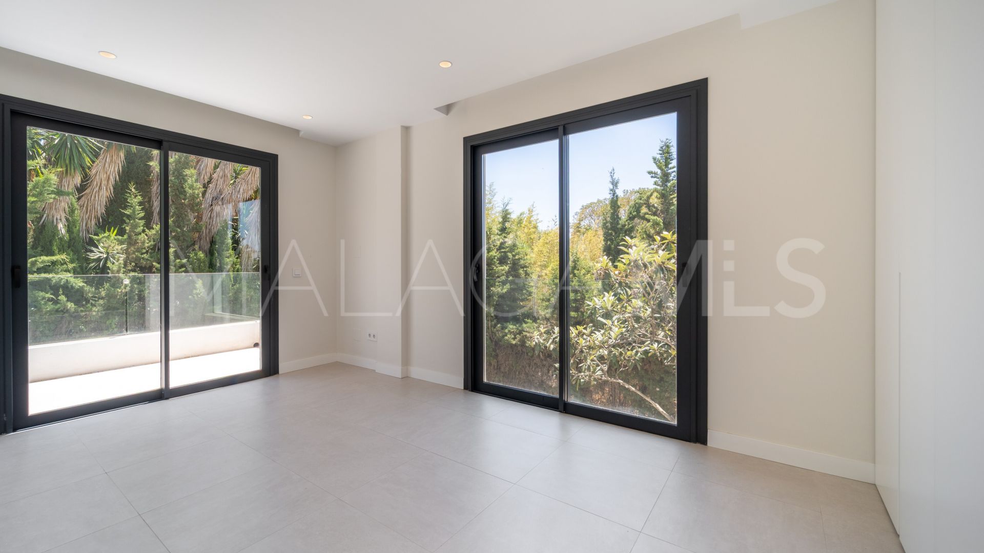 Villa for sale in Nagüeles