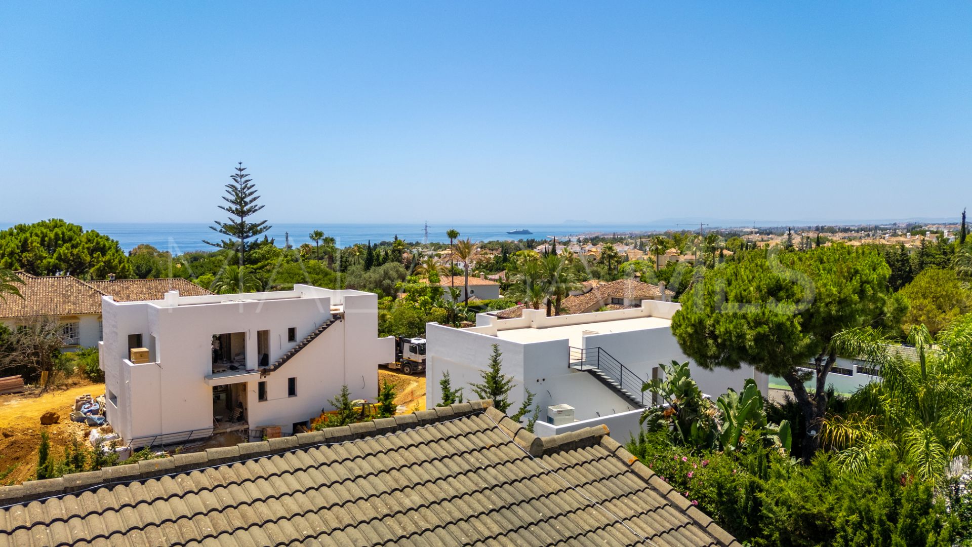 Villa for sale in Nagüeles