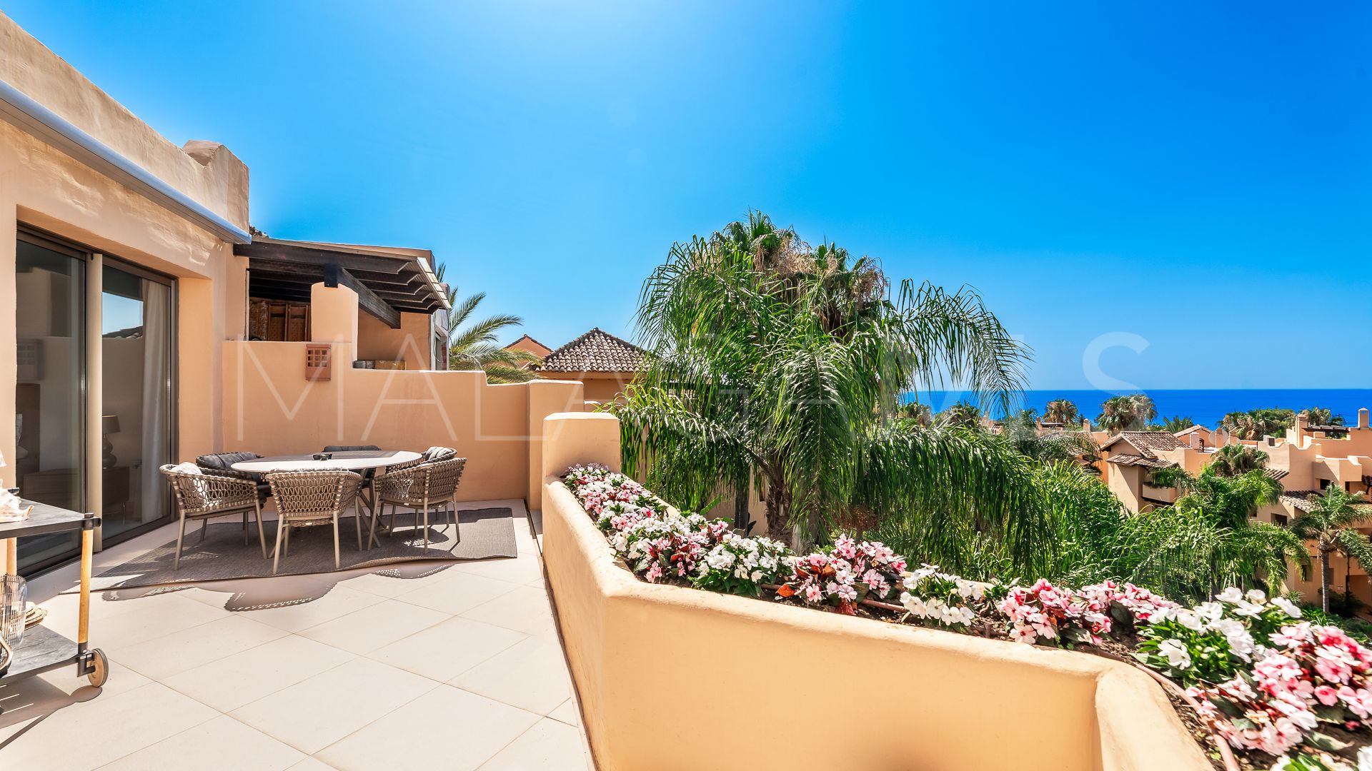 Takvåning for sale in Sierra Blanca