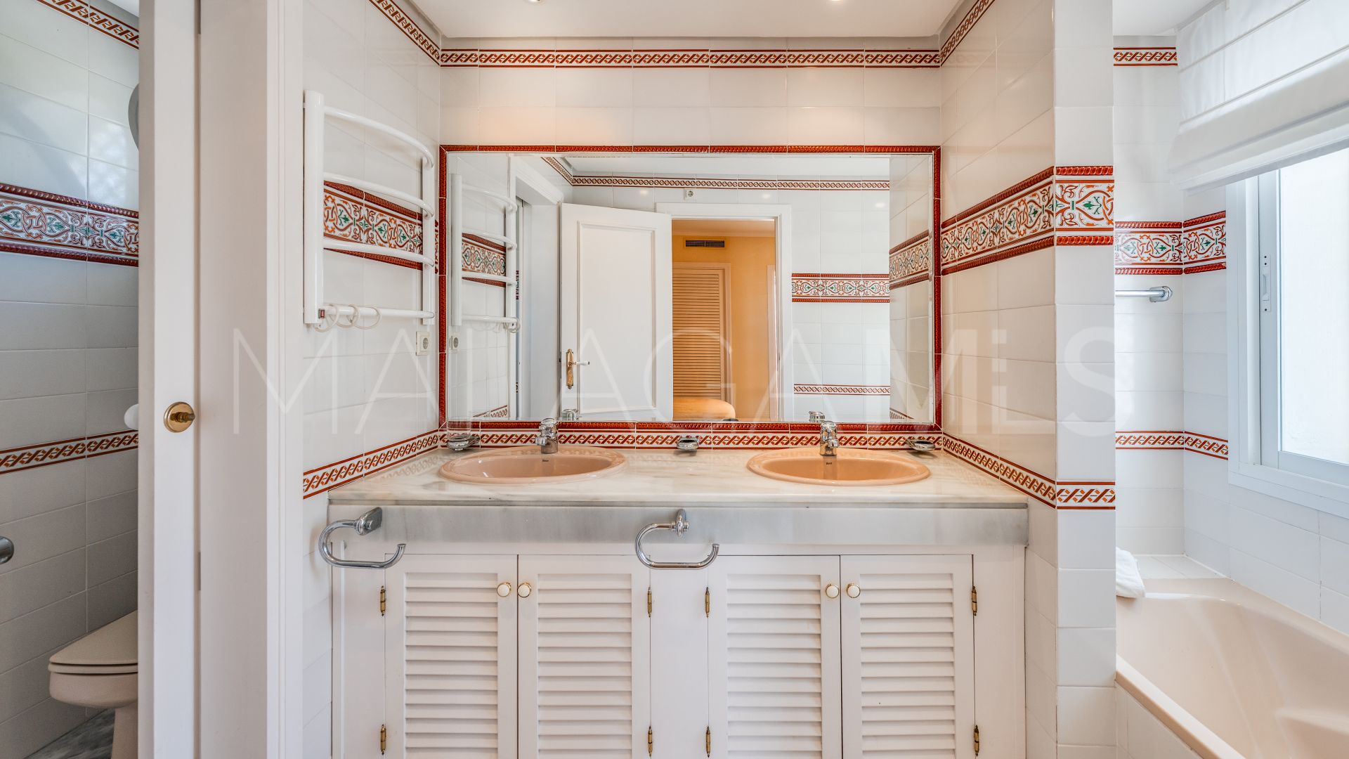 Takvåning for sale in Elviria