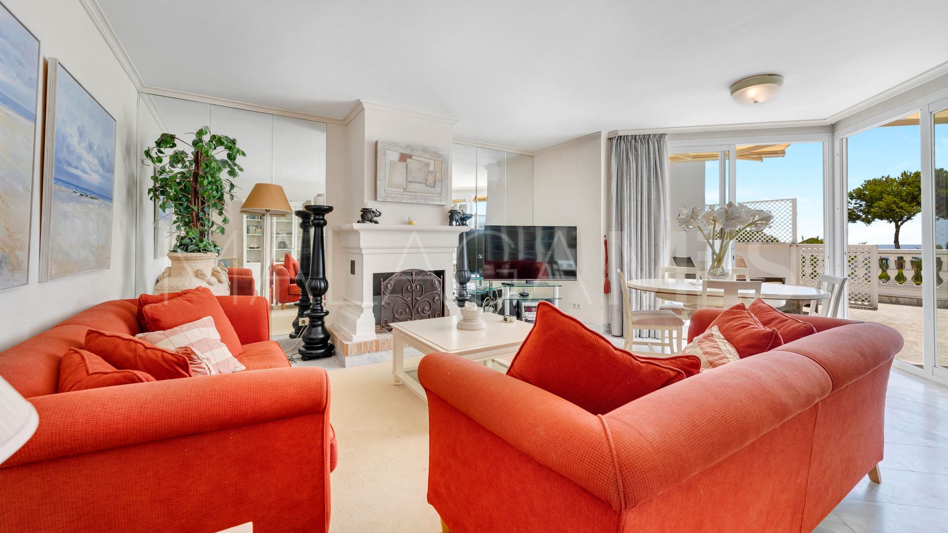 Takvåning for sale in Elviria