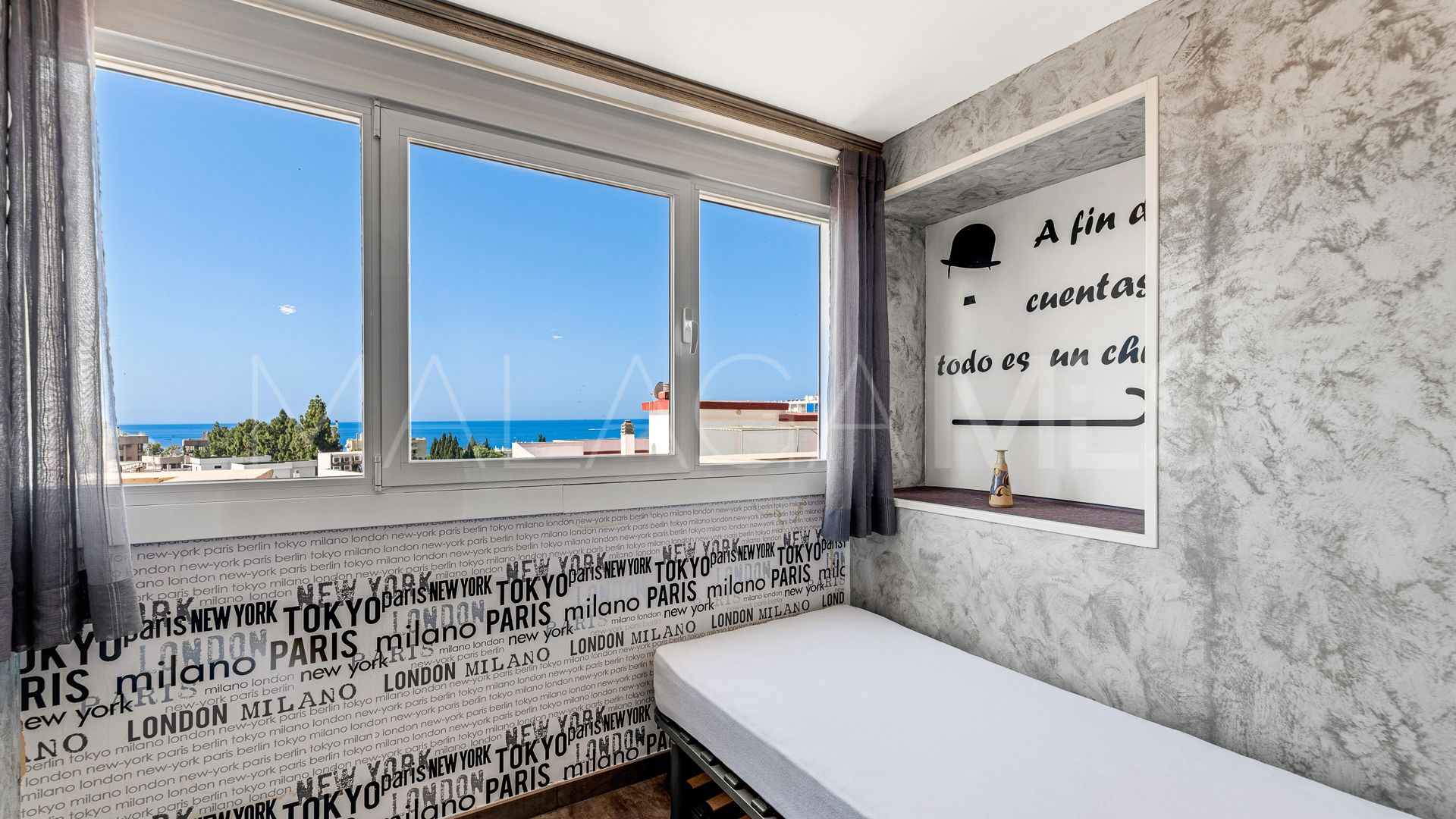 For sale Beach Side Golden Mile 3 bedrooms penthouse