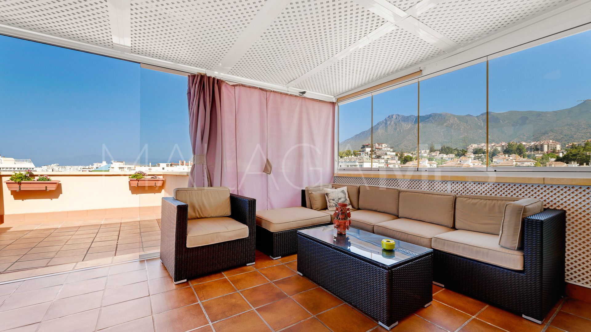 For sale Beach Side Golden Mile 3 bedrooms penthouse