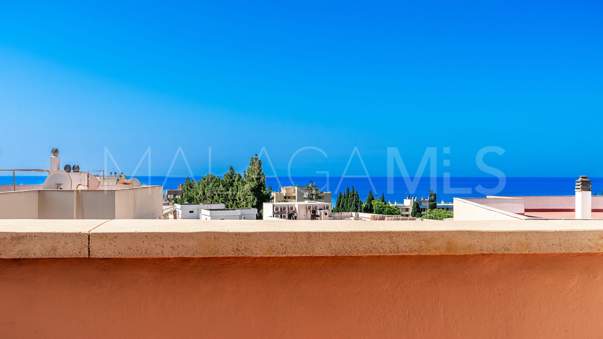 For sale Beach Side Golden Mile 3 bedrooms penthouse