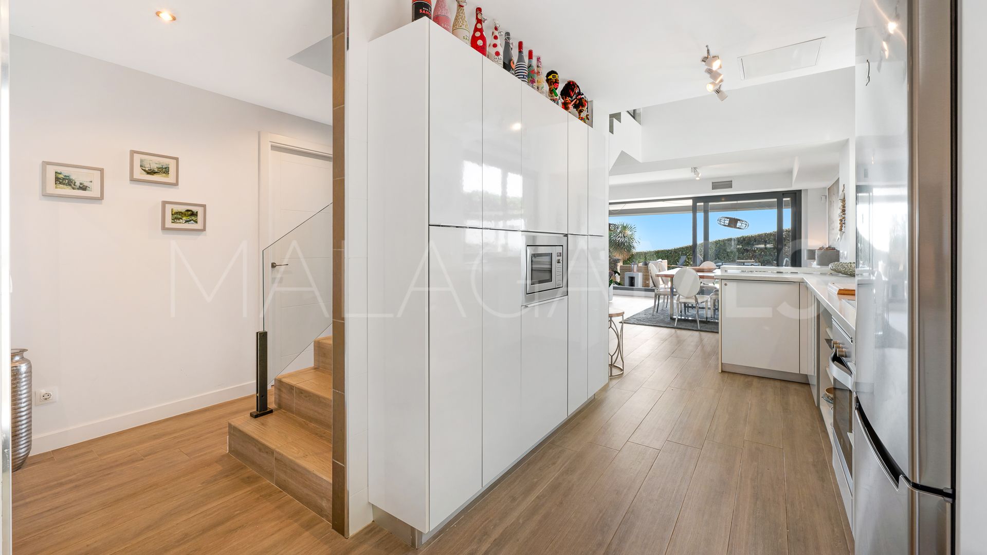 Villa with 4 bedrooms a la venta in Cabopino