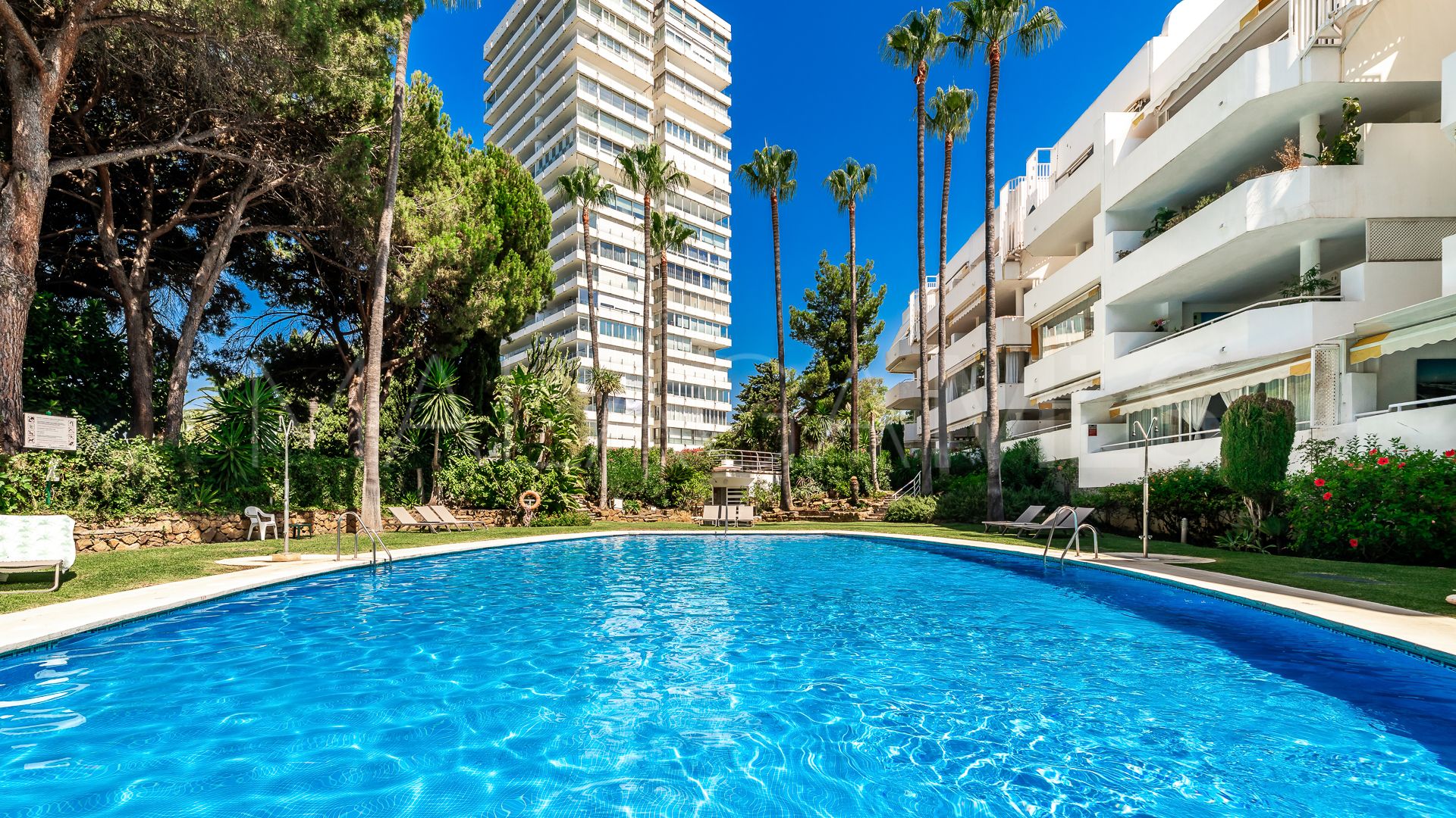 Markplanslägenhet for sale in Rio Real