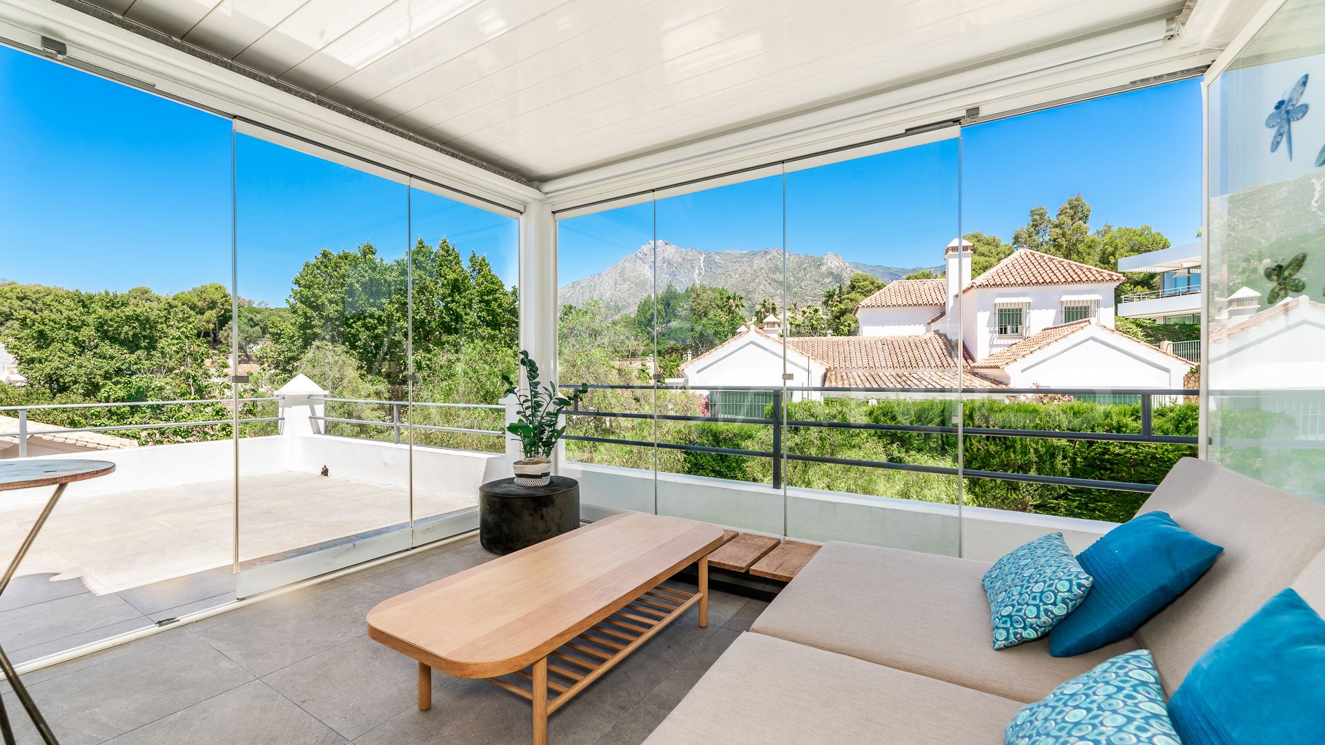 Villa for sale de 4 bedrooms in Nagüeles