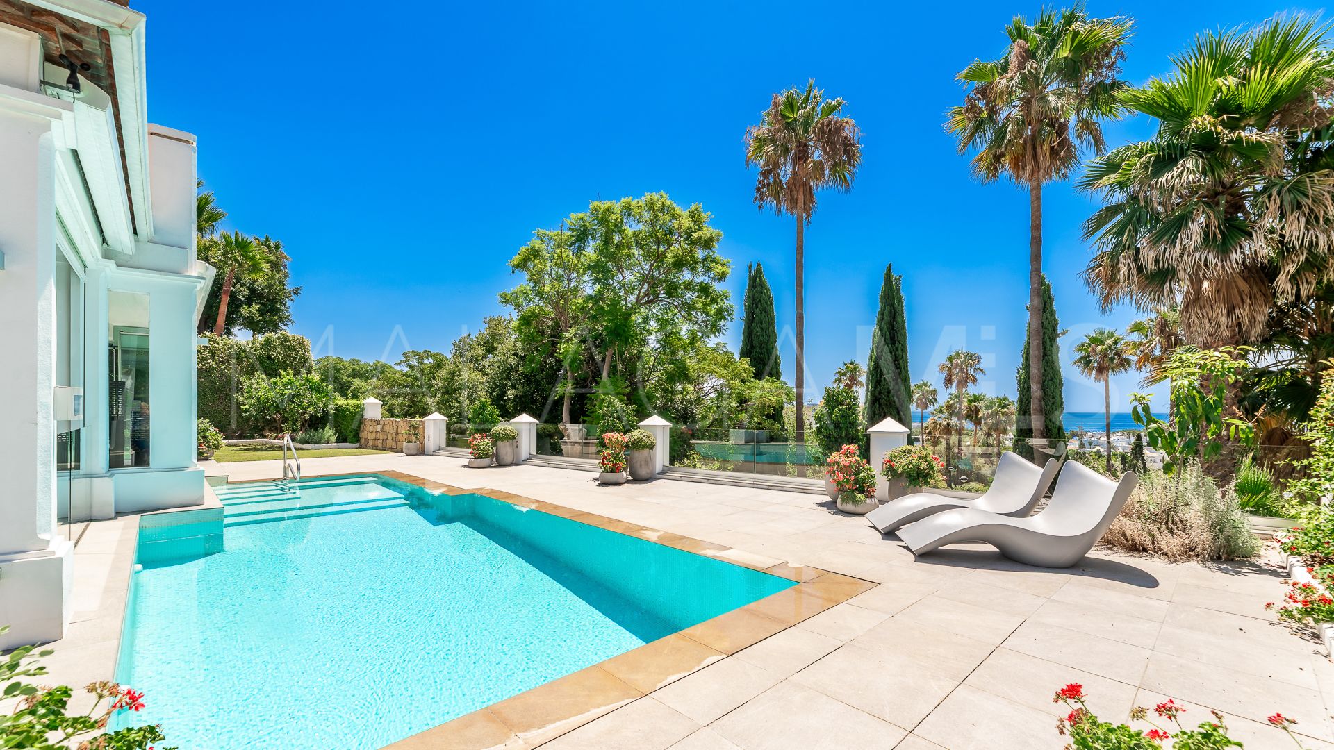 Villa for sale de 4 bedrooms in Nagüeles
