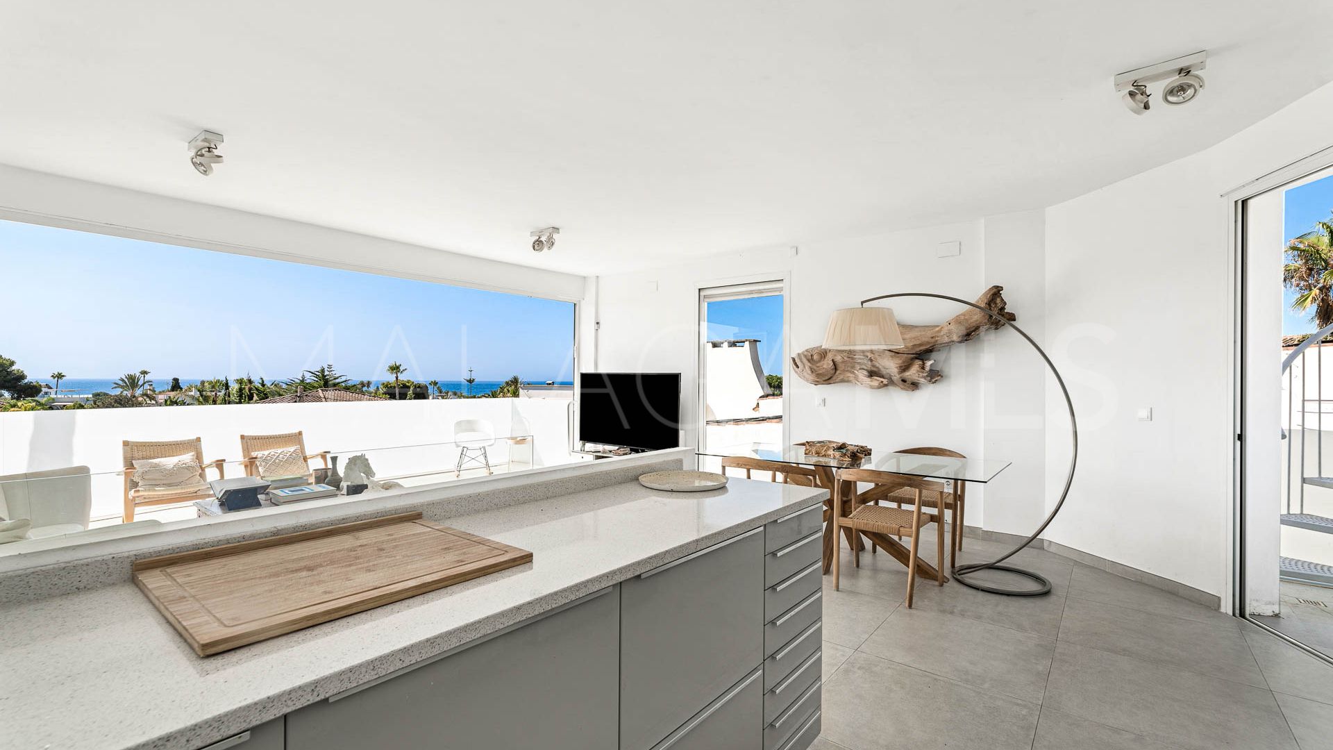 For sale house in Marbesa