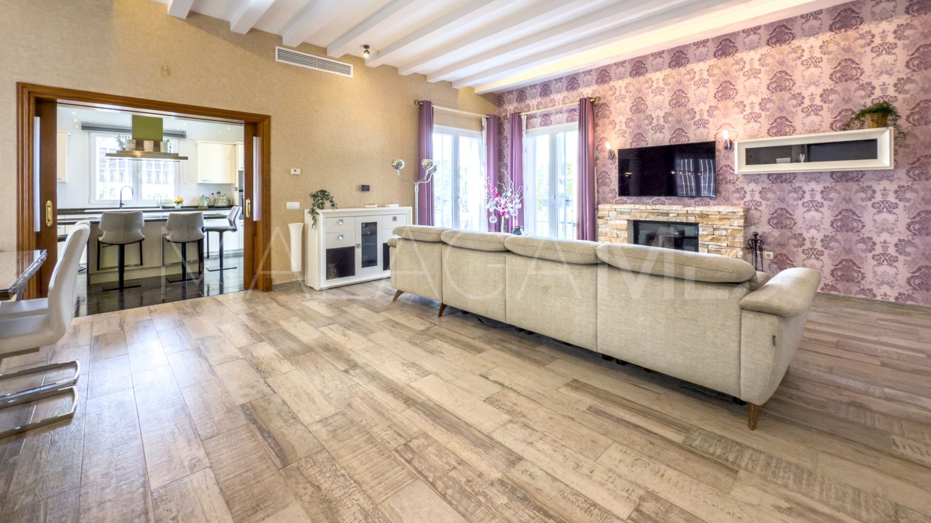 4 bedrooms house for sale in Istan