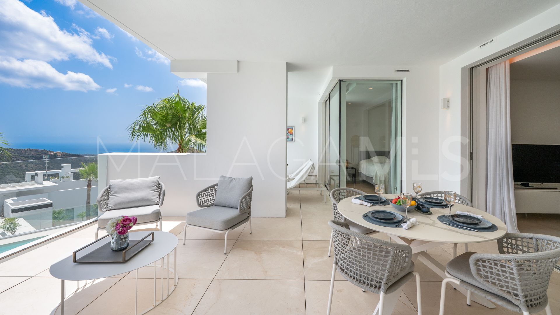 Appartement rez de chaussée for sale in Ojen
