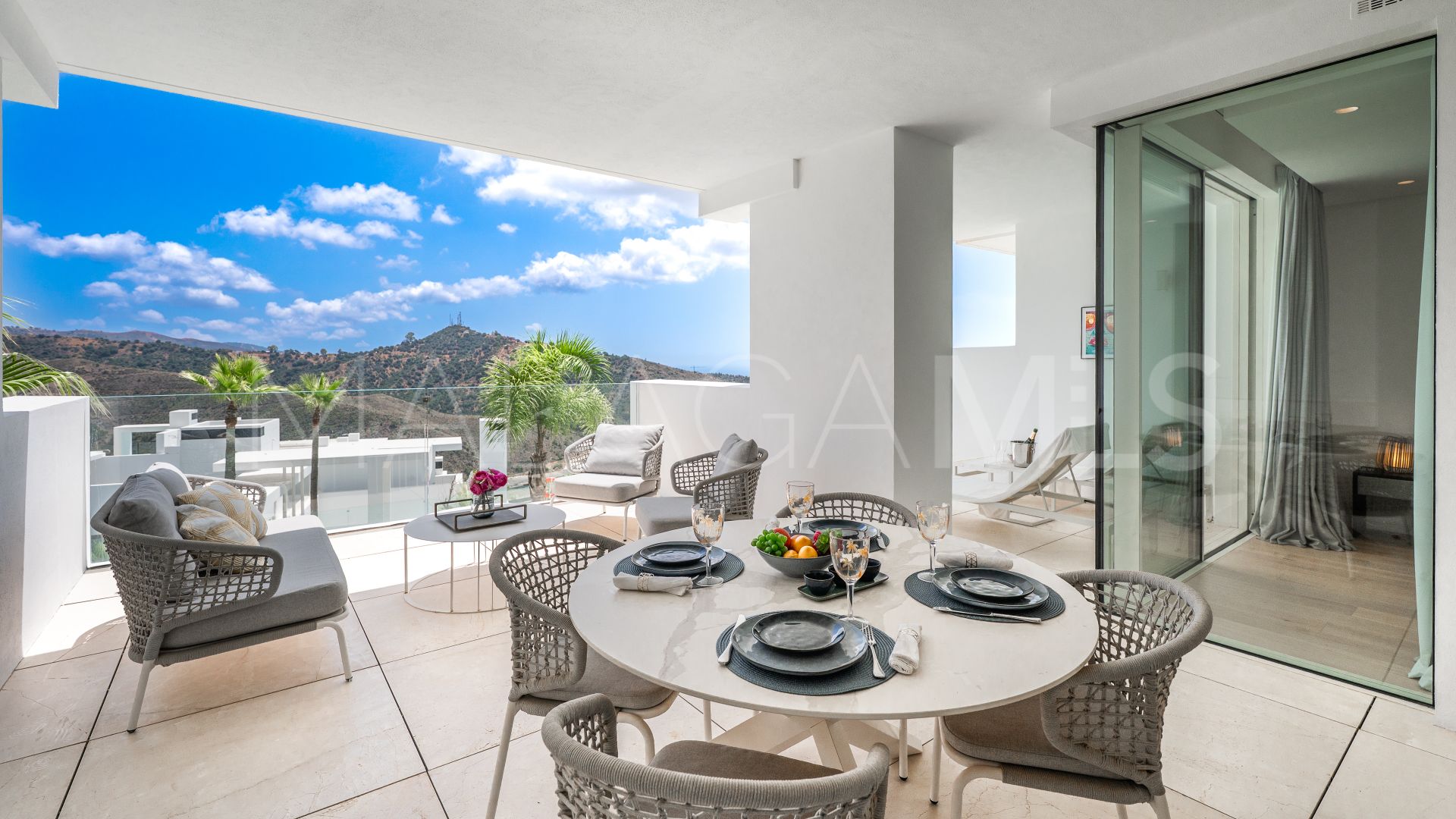 Appartement rez de chaussée for sale in Ojen