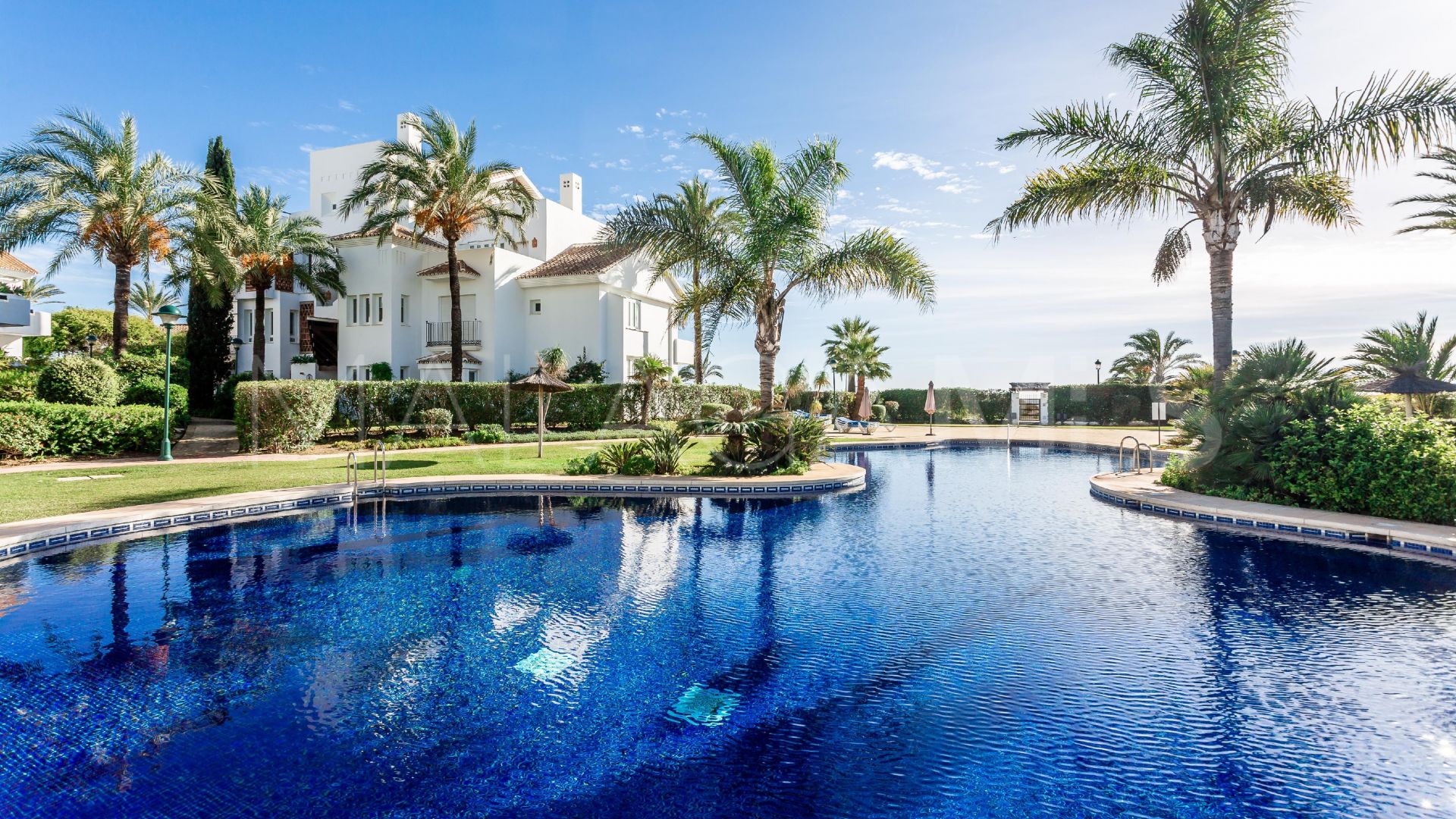 2 bedrooms Los Monteros ground floor apartment for sale