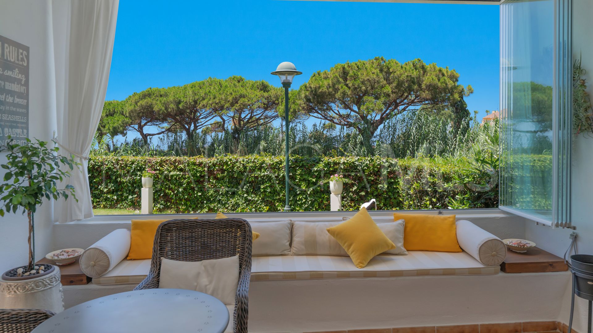 2 bedrooms Los Monteros ground floor apartment for sale