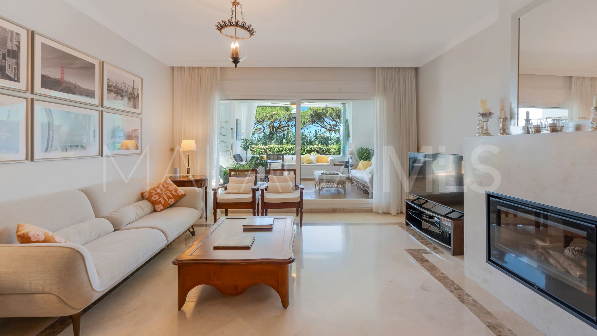 2 bedrooms Los Monteros ground floor apartment for sale