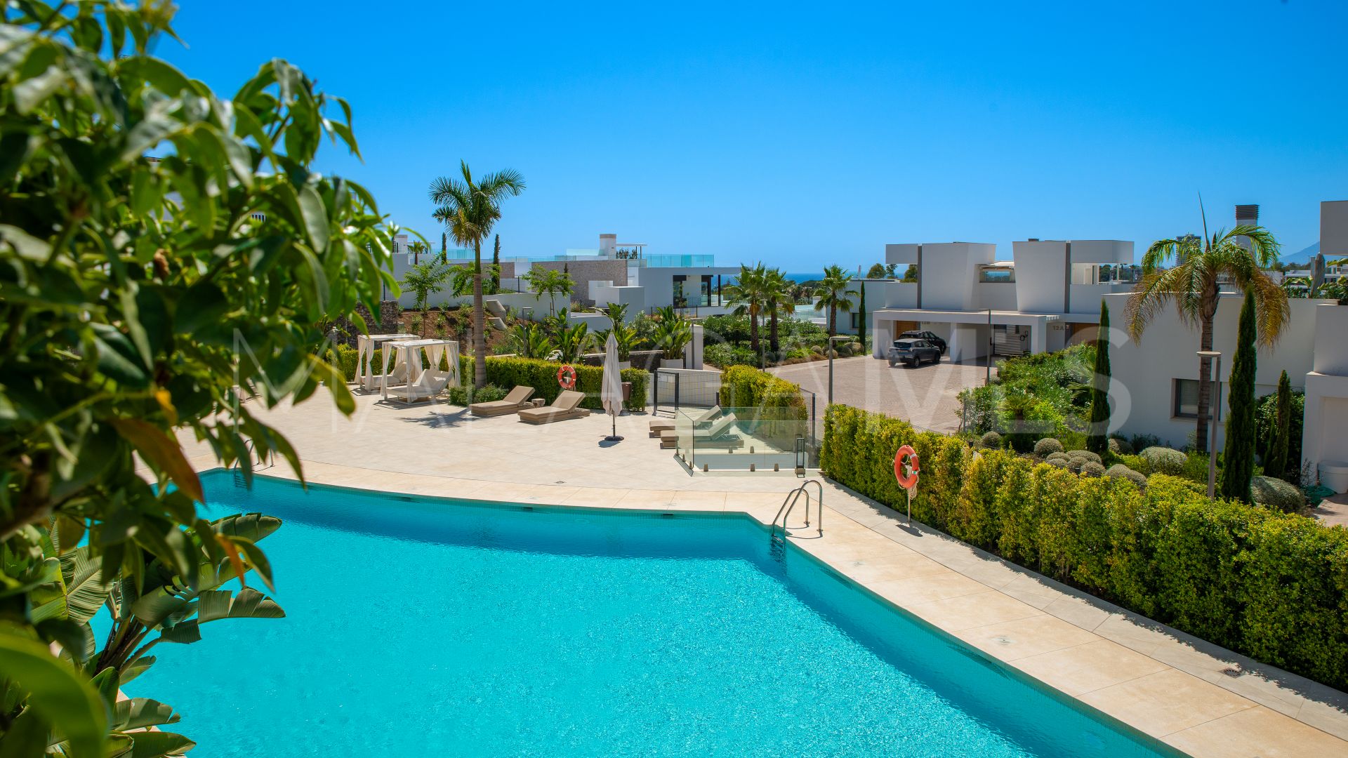 3 bedrooms ground floor apartment for sale in Los Monteros