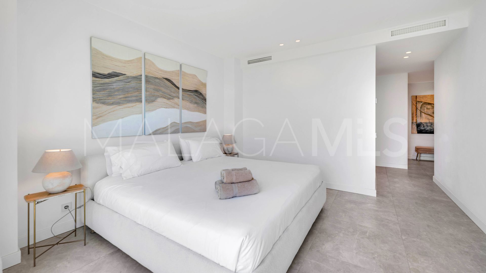 3 bedrooms ground floor apartment for sale in Los Monteros