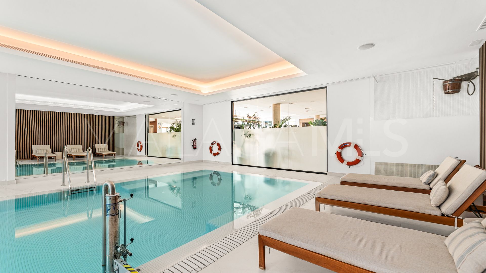 Appartement rez de chaussée for sale in Los Monteros