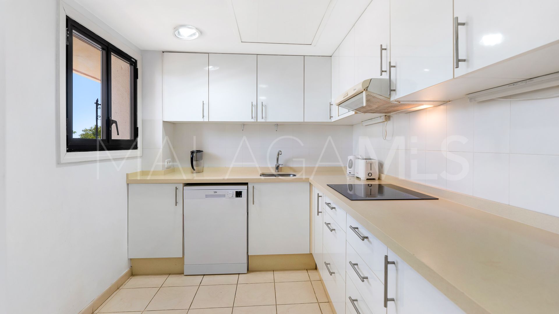 Wohnung for sale in Marbella - Puerto Banus
