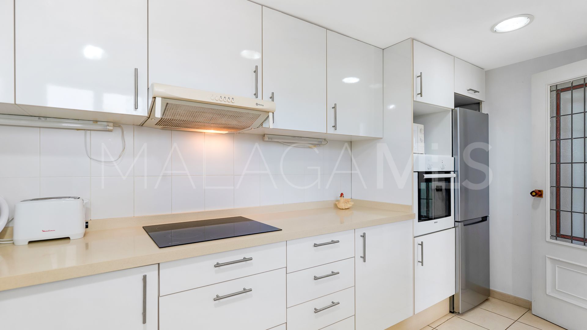 Wohnung for sale in Marbella - Puerto Banus