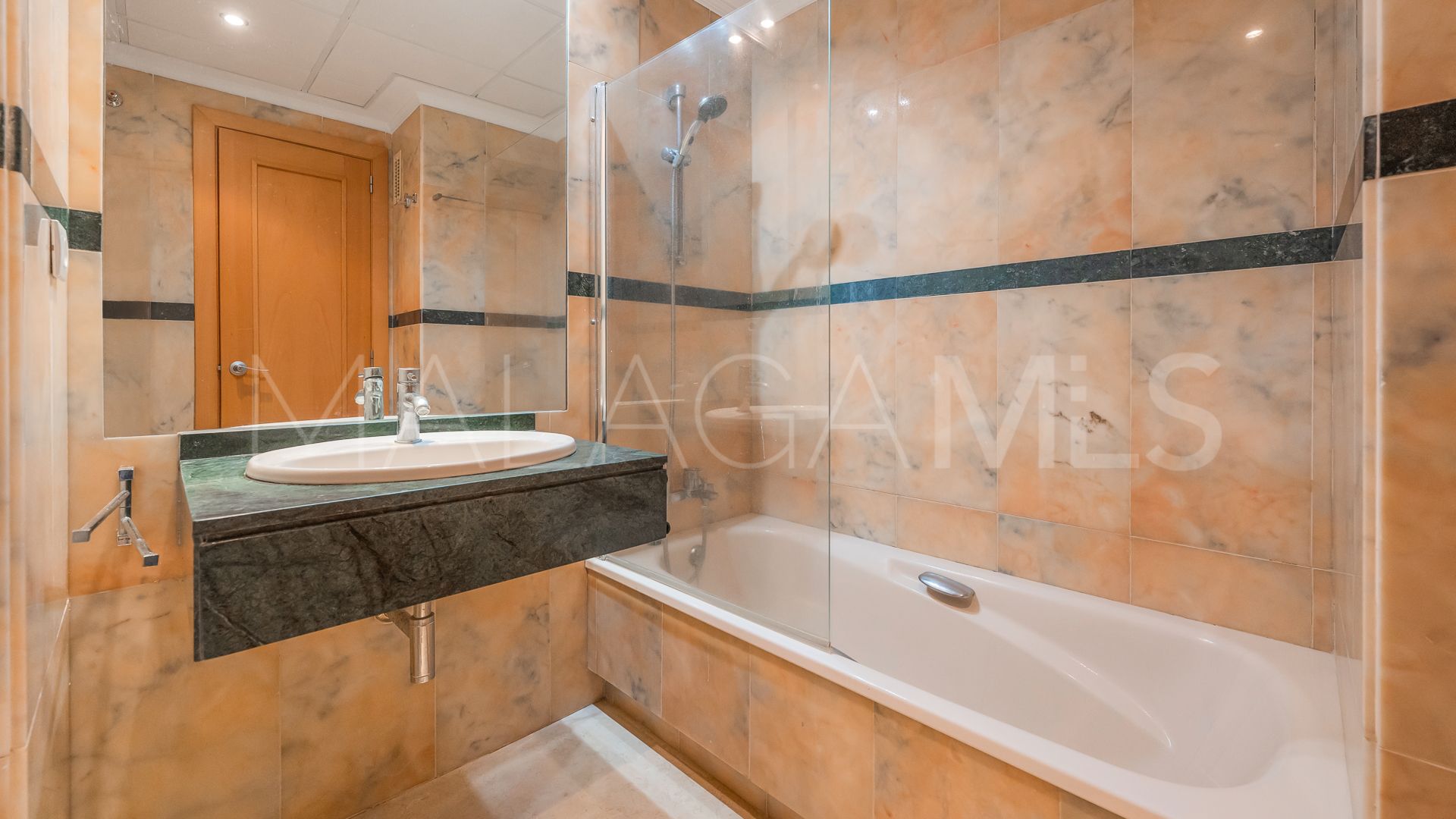 Marbella Golden Mile apartment for sale