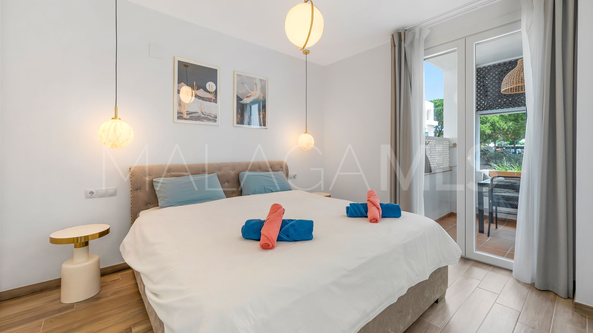 Elviria, apartamento with 2 bedrooms for sale