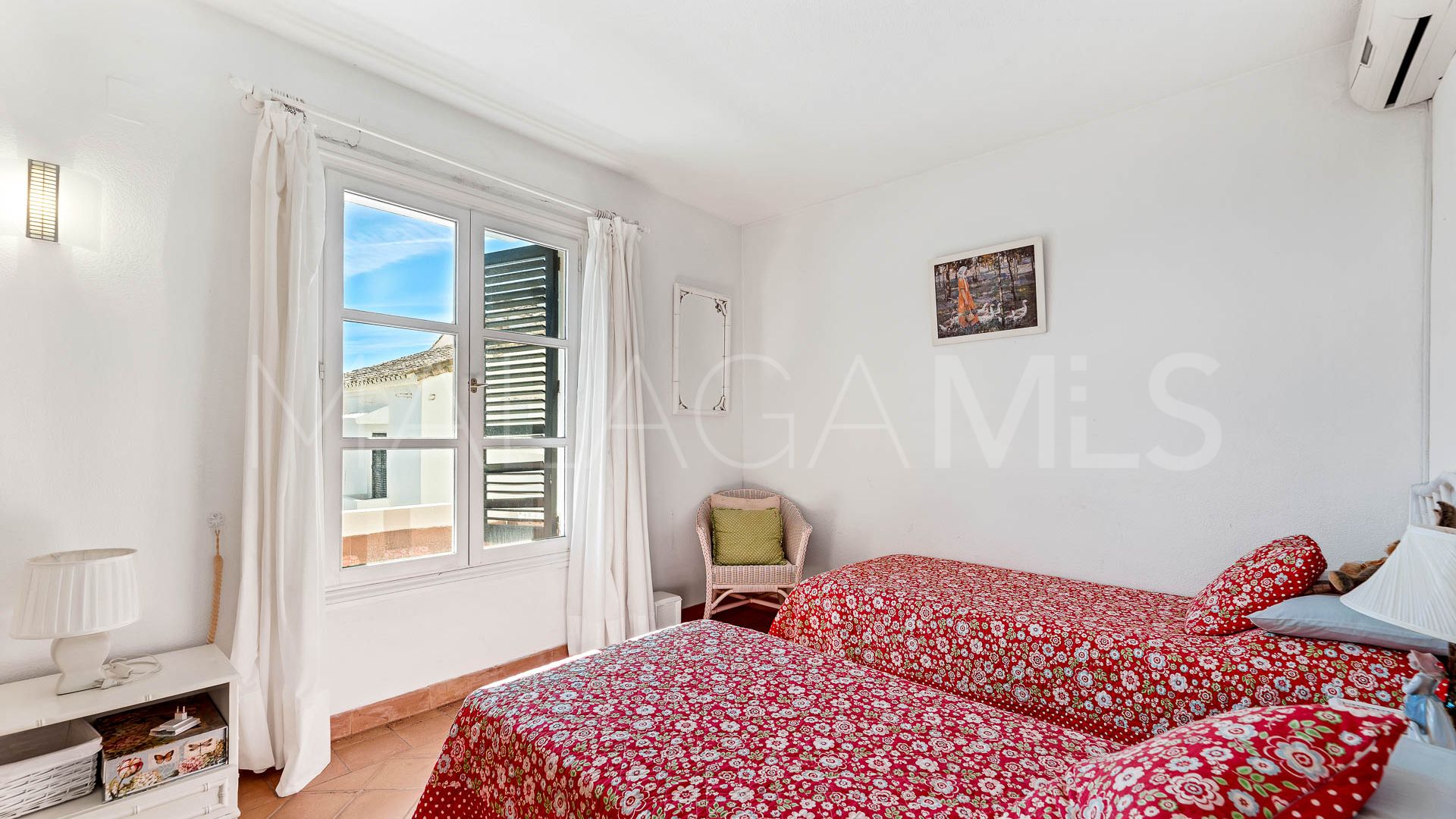 Takvåning for sale in Elviria